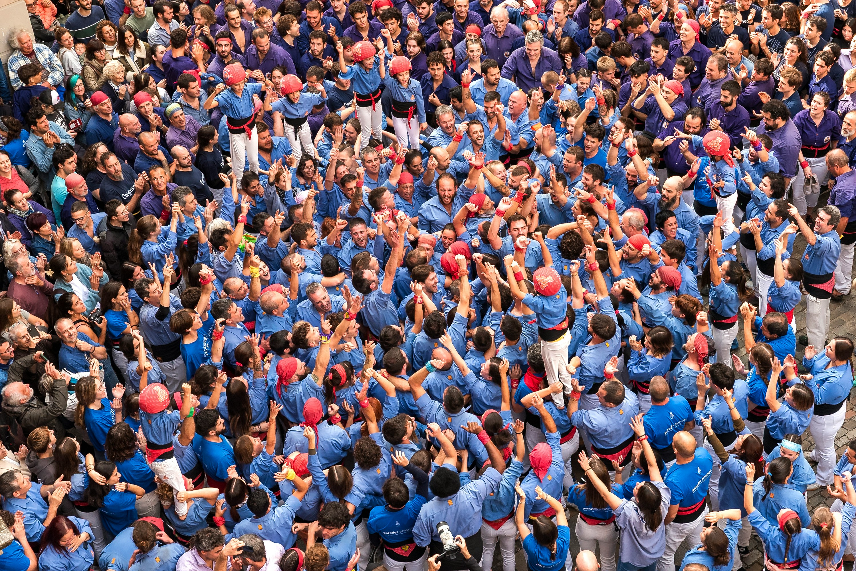 Corporate sales rallies